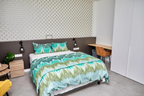 Waypoint Suites